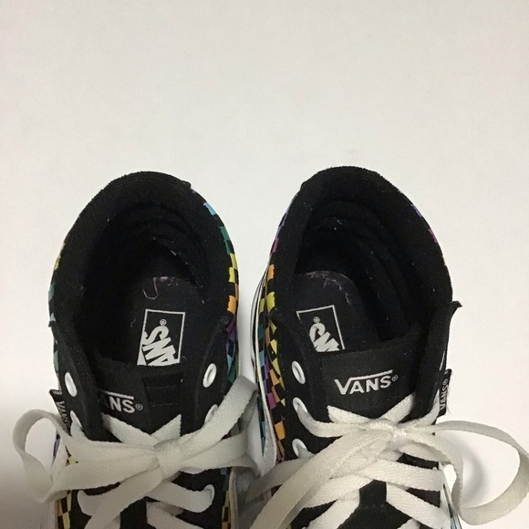 Vans Multicolored Filmore High-Top Sneaker. - Picture 3 of 11